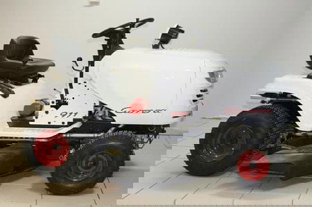 porsche-tractor-0.jpg
