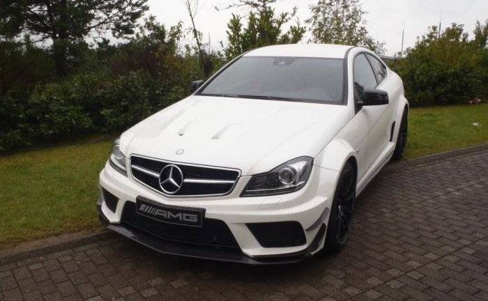 Mercedes C 63 AMG Black Series Packages