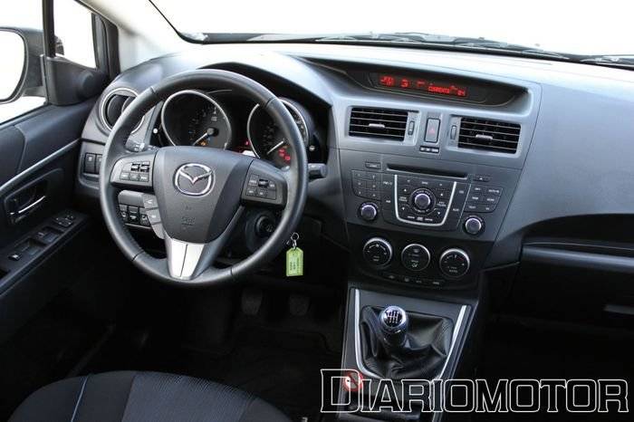 Mazda 5 2.0 DISI y 1.6 CRTD Luxury, a prueba (III)