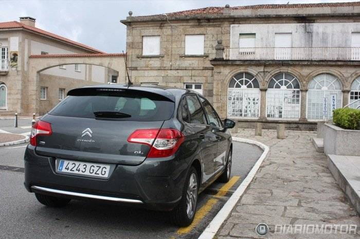 Citroën C4 HDI Exclusive equipamiento