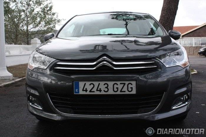 Citroën C4 HDI Exclusive equipamiento