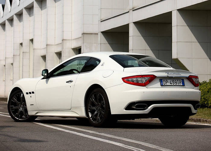 Maserati GranTurismo S Automatic Sport Pack