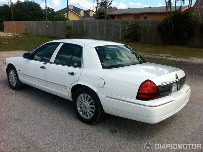 Prueba del Mercury Grand Marquis