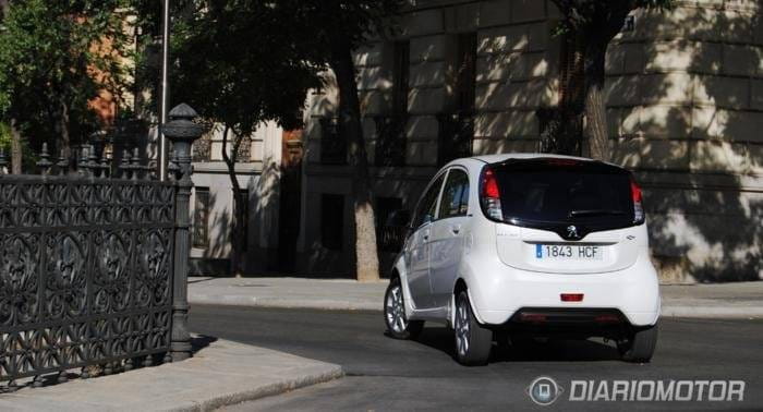 Peugeot iOn a prueba