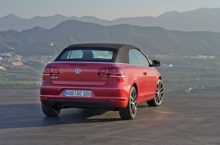 Nuevos motores 1.4 TSI y 2.0 TDI para el Volkswagen Golf Cabrio