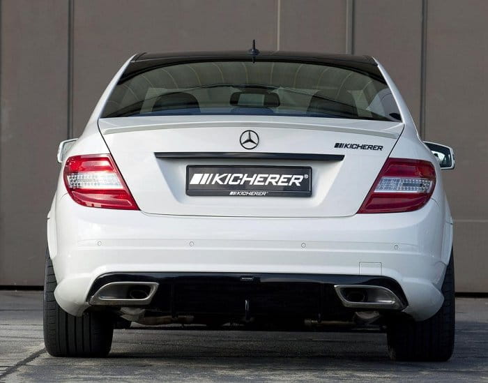 Mercedes Clase C 63 AMG por Kicherer