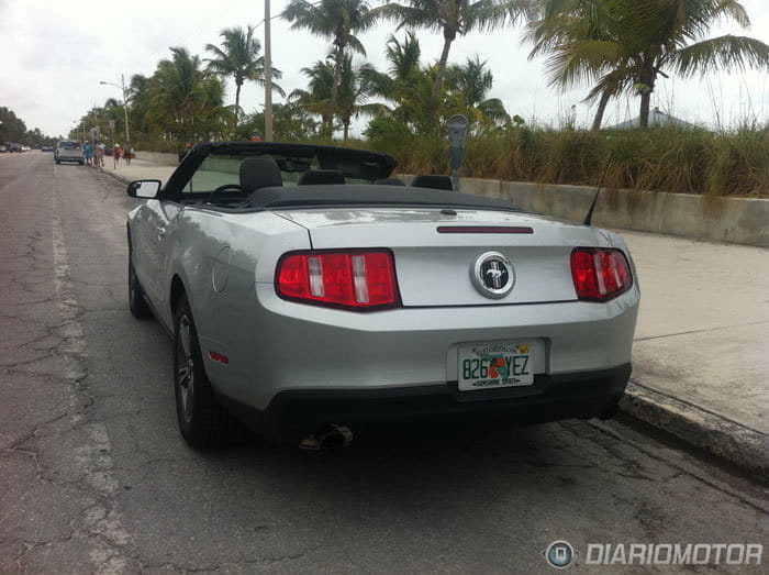 Ford Mustang, prueba en Miami Florida