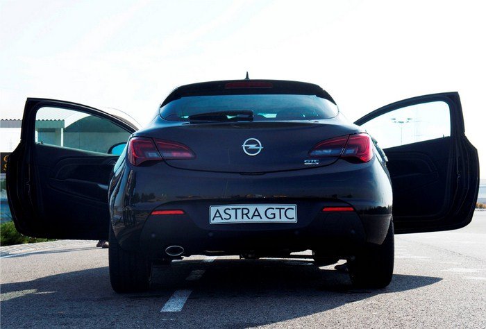 Toma de contacto del Opel Astra GTC