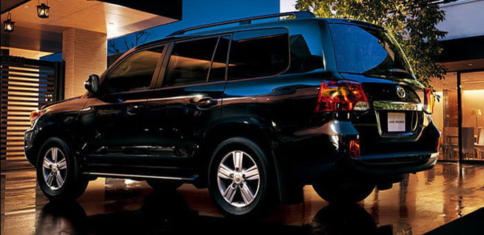 Toyota Land Cruiser 200 2012