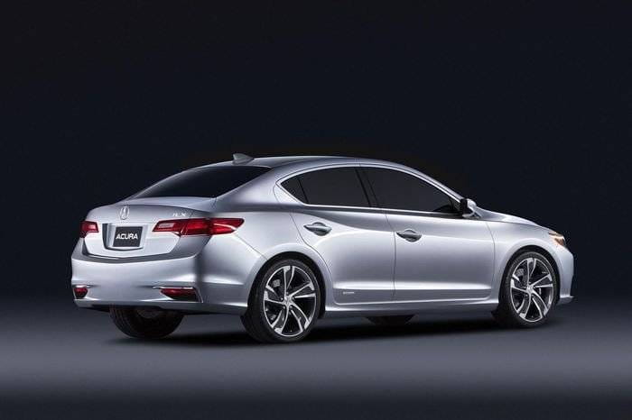 Acura ILX, el Honda Civic se viste de premium