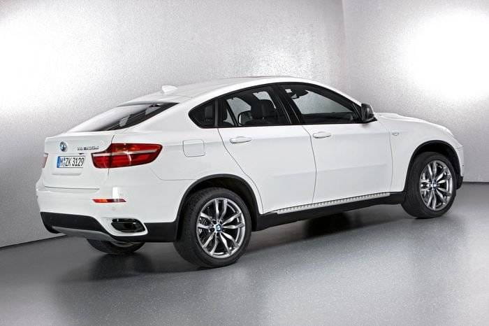 BMW X6: lavado de cara y nueva versión M50d, turbodiésel de 381 CV