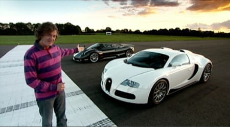 Bugatti veyron vs ford mustang gt #8