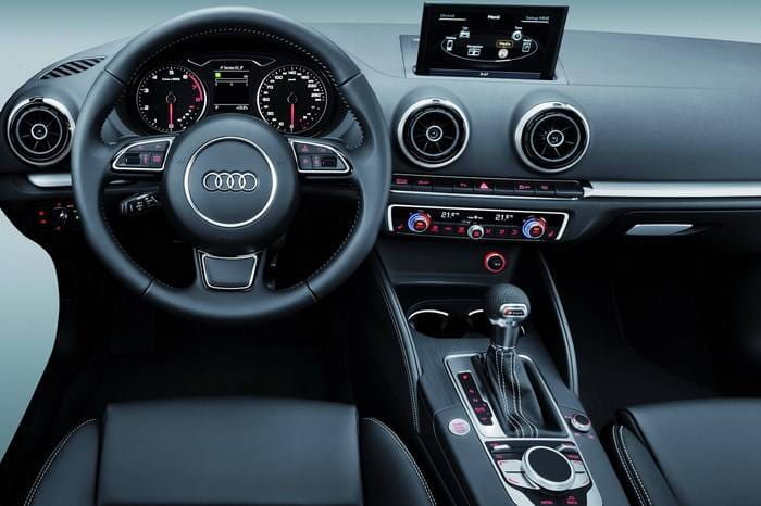 Audi A3 2013, interior y tecnología