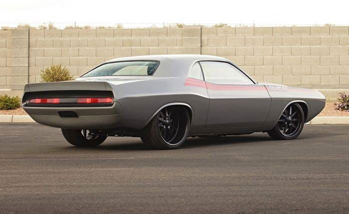 1970 Dodge Challenger 528 RS by Roadster Shop, amenaza en estado puro