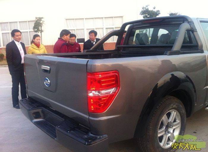 JAC 4R3, la copia china de las Ford F-150