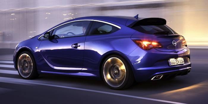 Opel Astra OPC