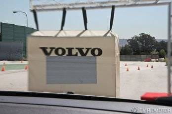 Jornadas de Conducción Segura Volvo en el Circuito del Jarama (II)