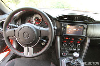 Toyota GT-86, prueba y presentación en Barcelona. Interior