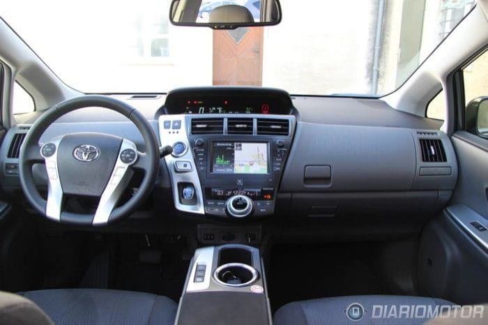 Nuevo Toyota Prius Plus monovolumen 2012