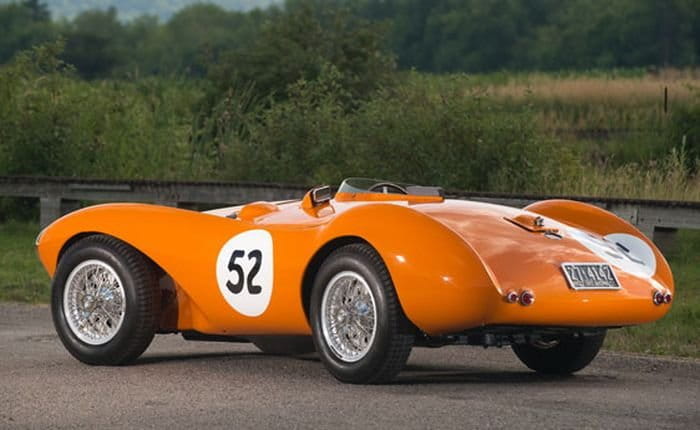 A subasta un precioso Aston Martin DB3S de 1955