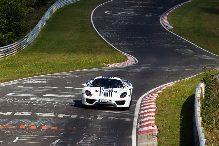 Porsche promete una importante novedad para el Salón de París 