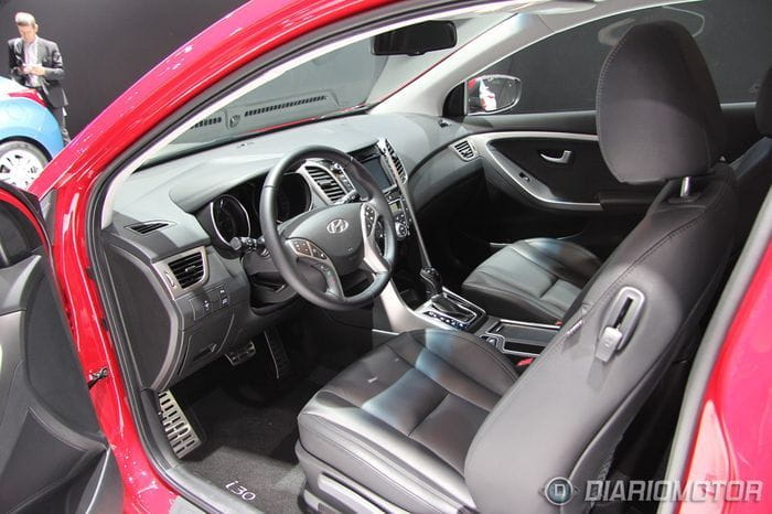 Kia pro_cee'd y Hyundai i30 3 puertas, el compacto dinámico renace en París