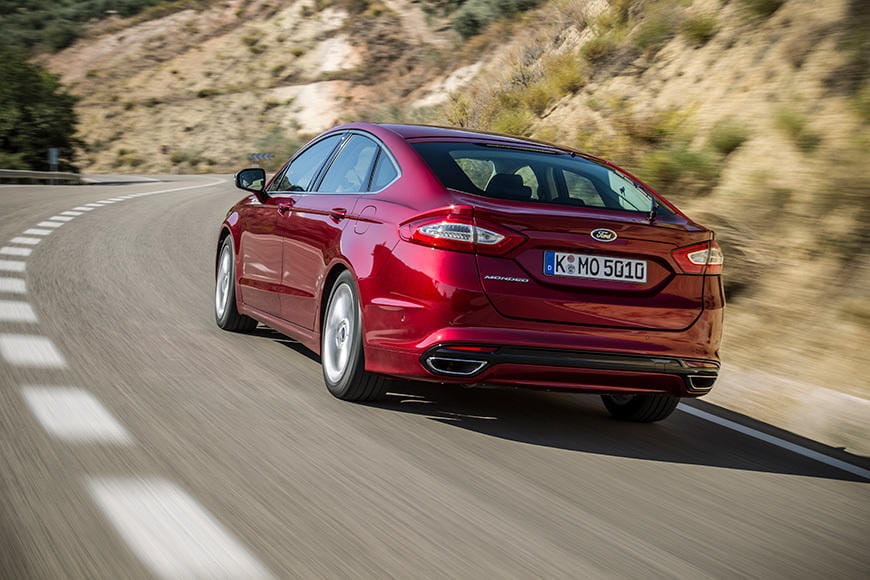 Ford_Mondeo_870x580_00006