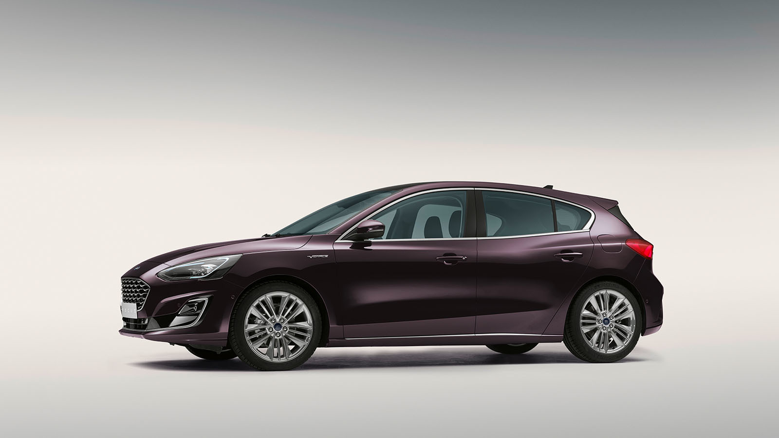 Ford Focus Vignale 1600x900 1