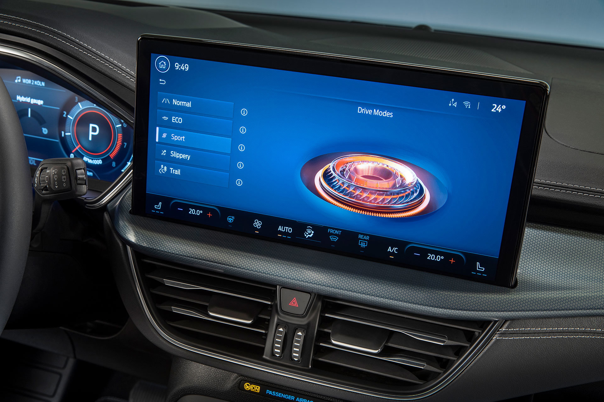 Pantalla táctil multifunción del Ford Focus con menú principal visible.