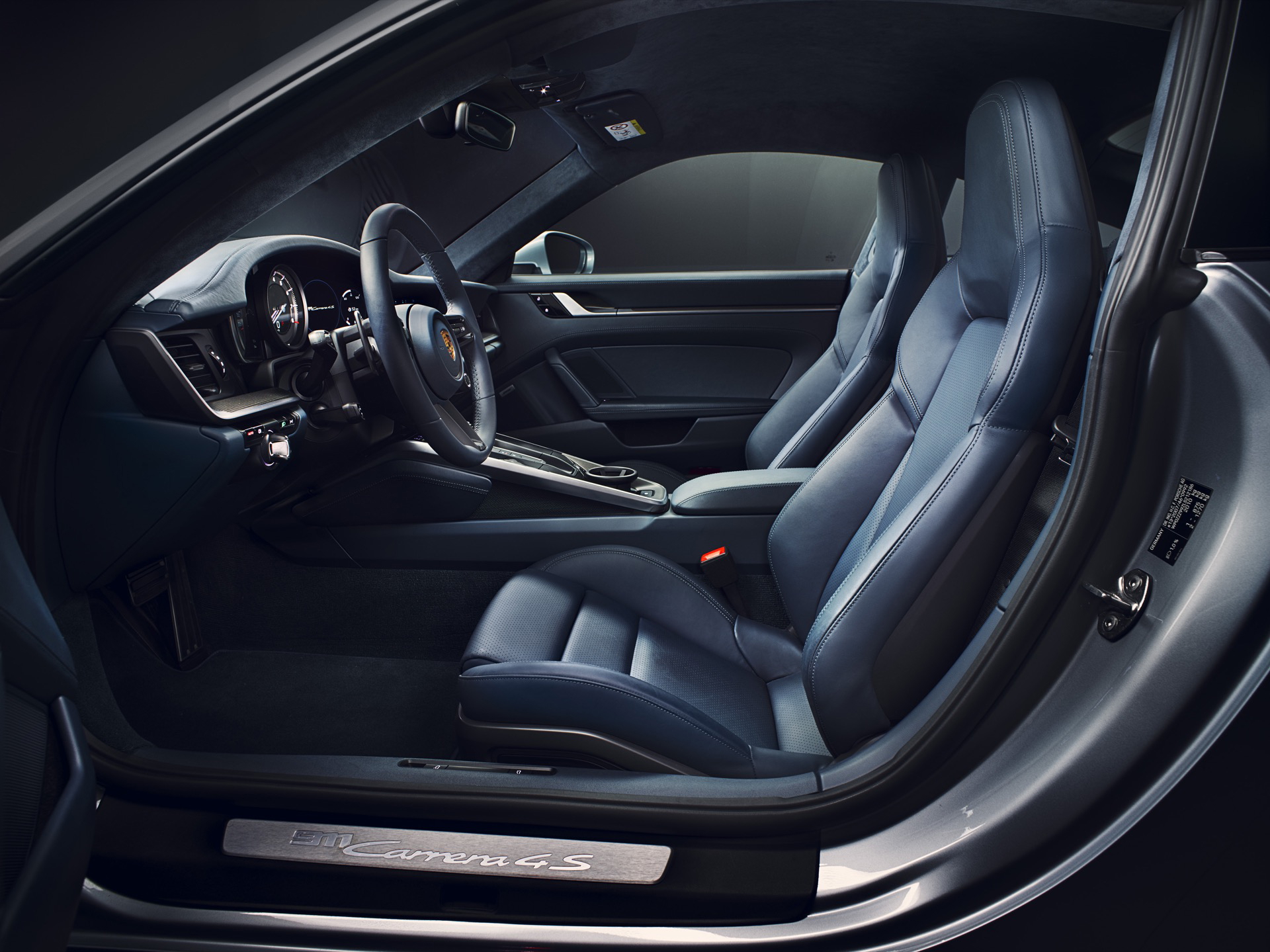 Porsche 911 992 00012