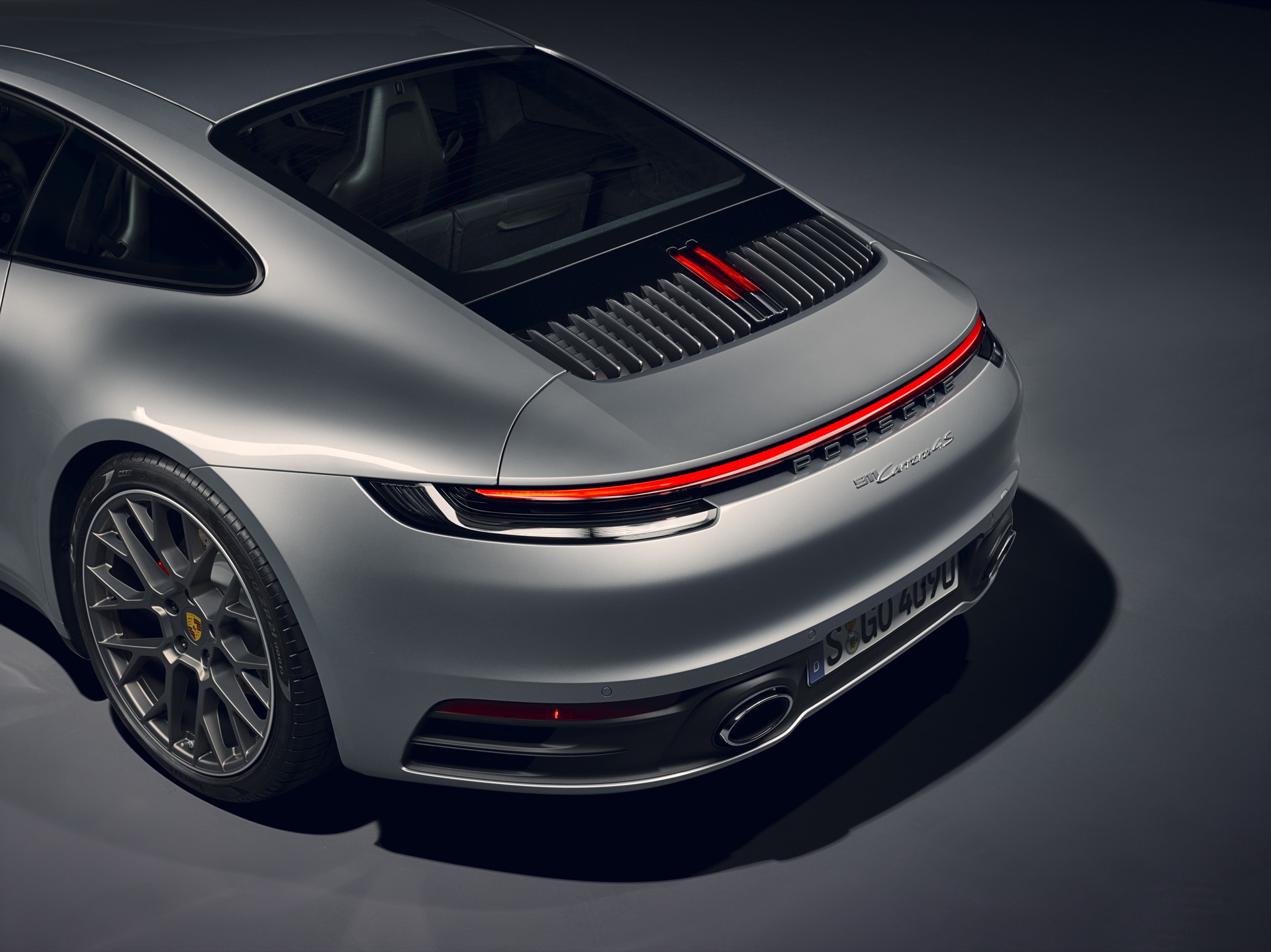 Porsche 911 992 00015
