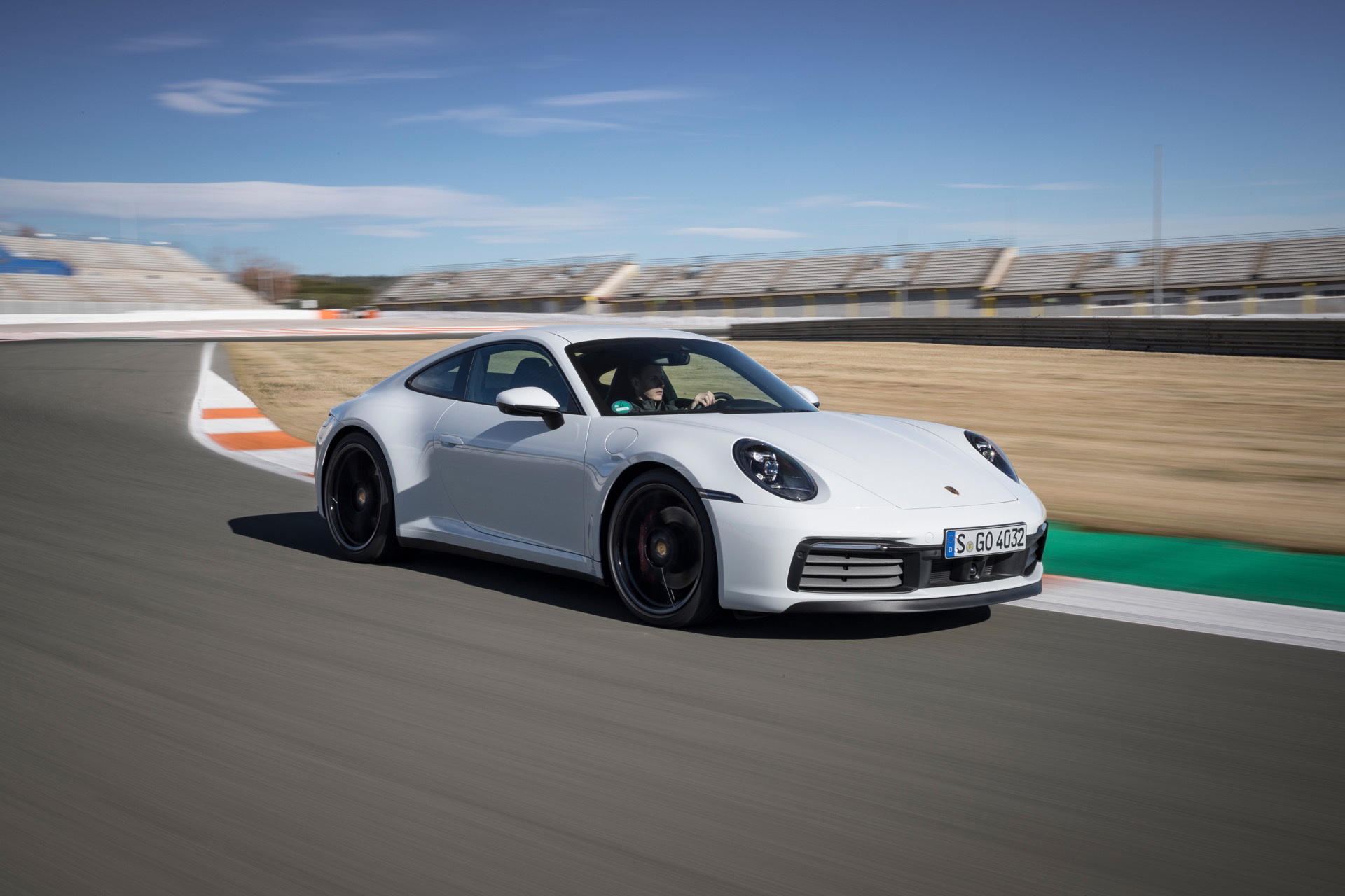Porsche 911 992 00020