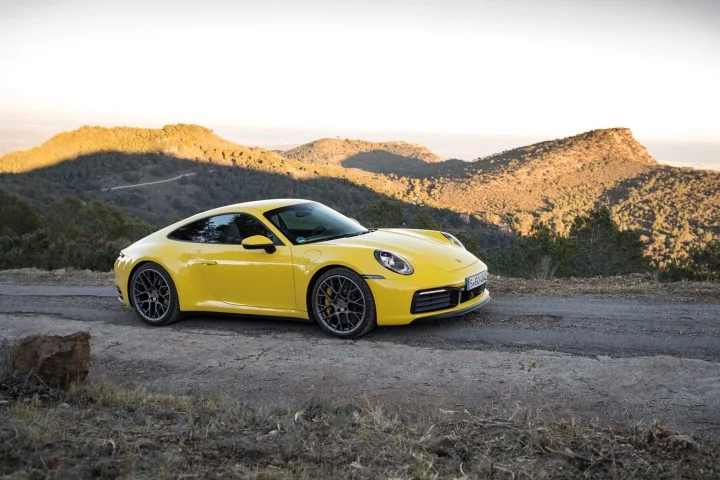 Porsche 911 992 00023