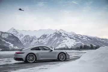 Porsche 911 992 00035