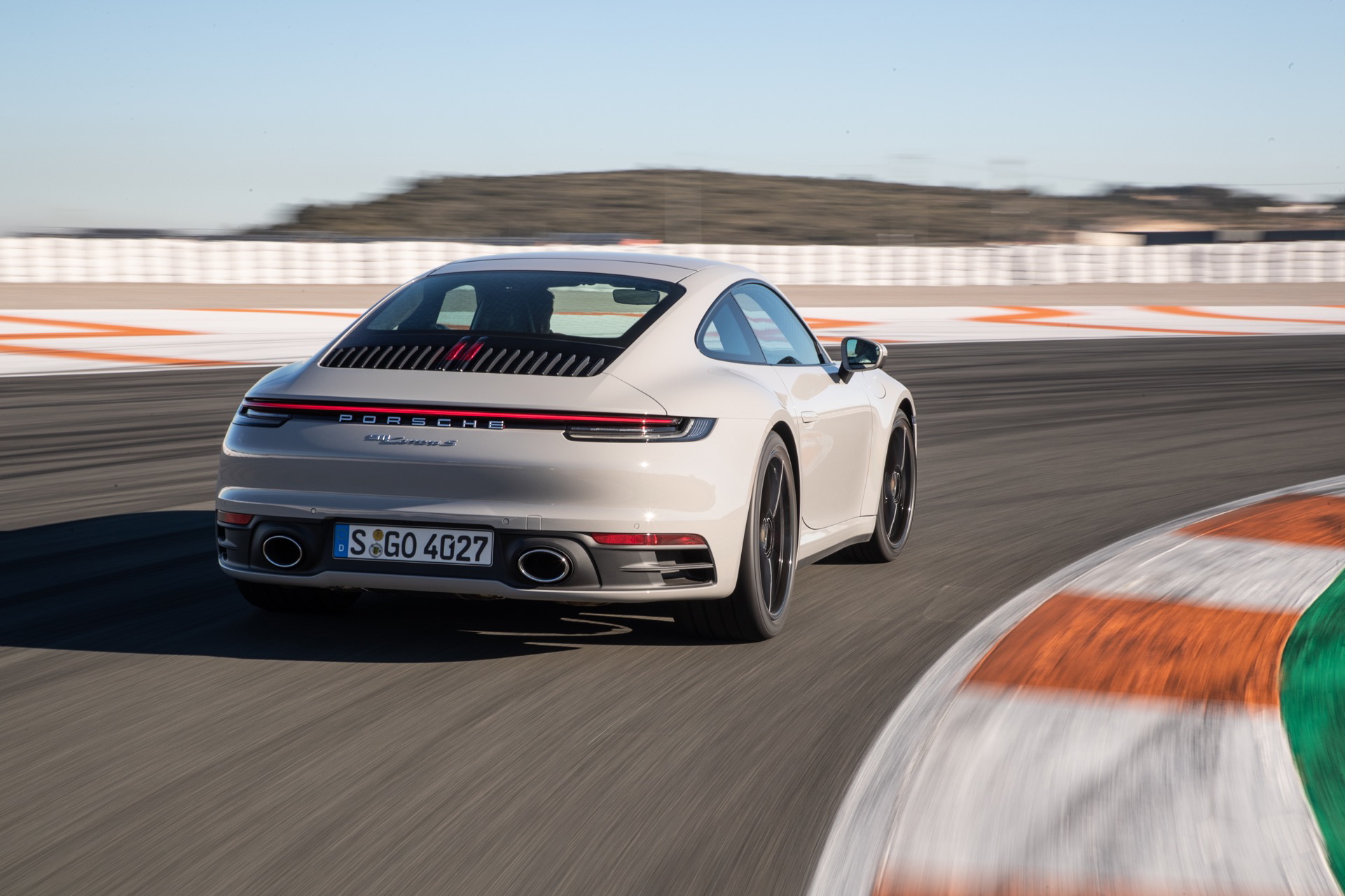 Porsche 911 992 Carrera S 00005