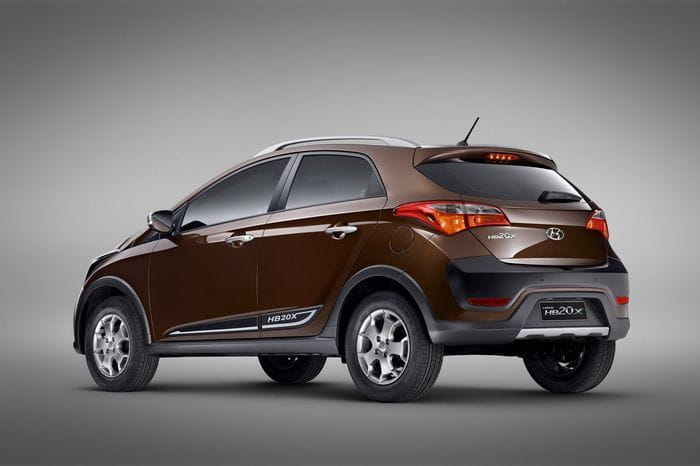 Hyundai HB20X, el Hyundai i20 brasileño tira al monte