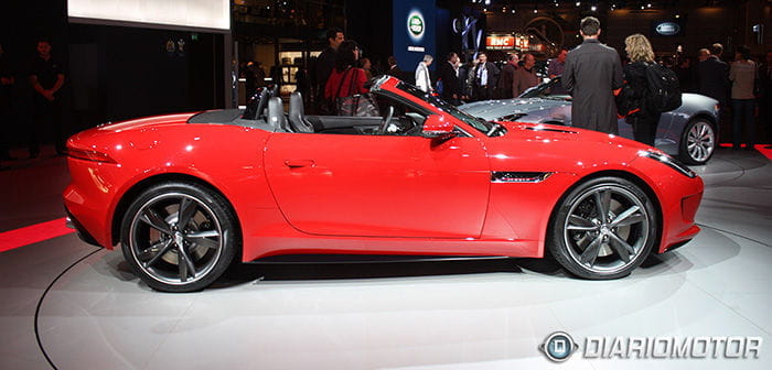 Jaguar F-TYPE en el Salón de París