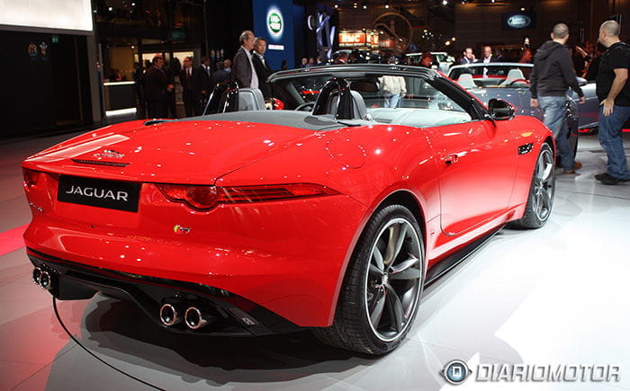 Jaguar F-TYPE en el Salón de París