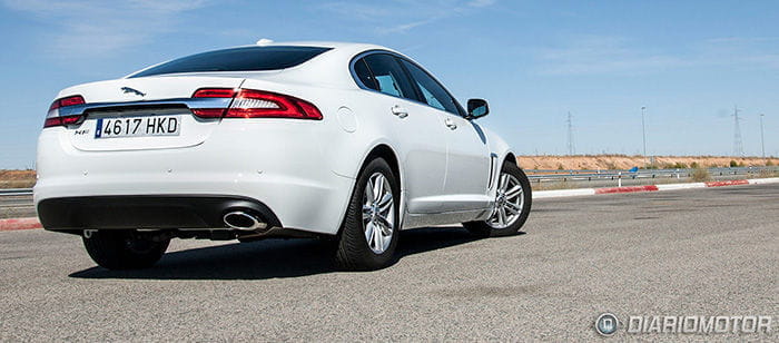 Jaguar XF y XJ AWD