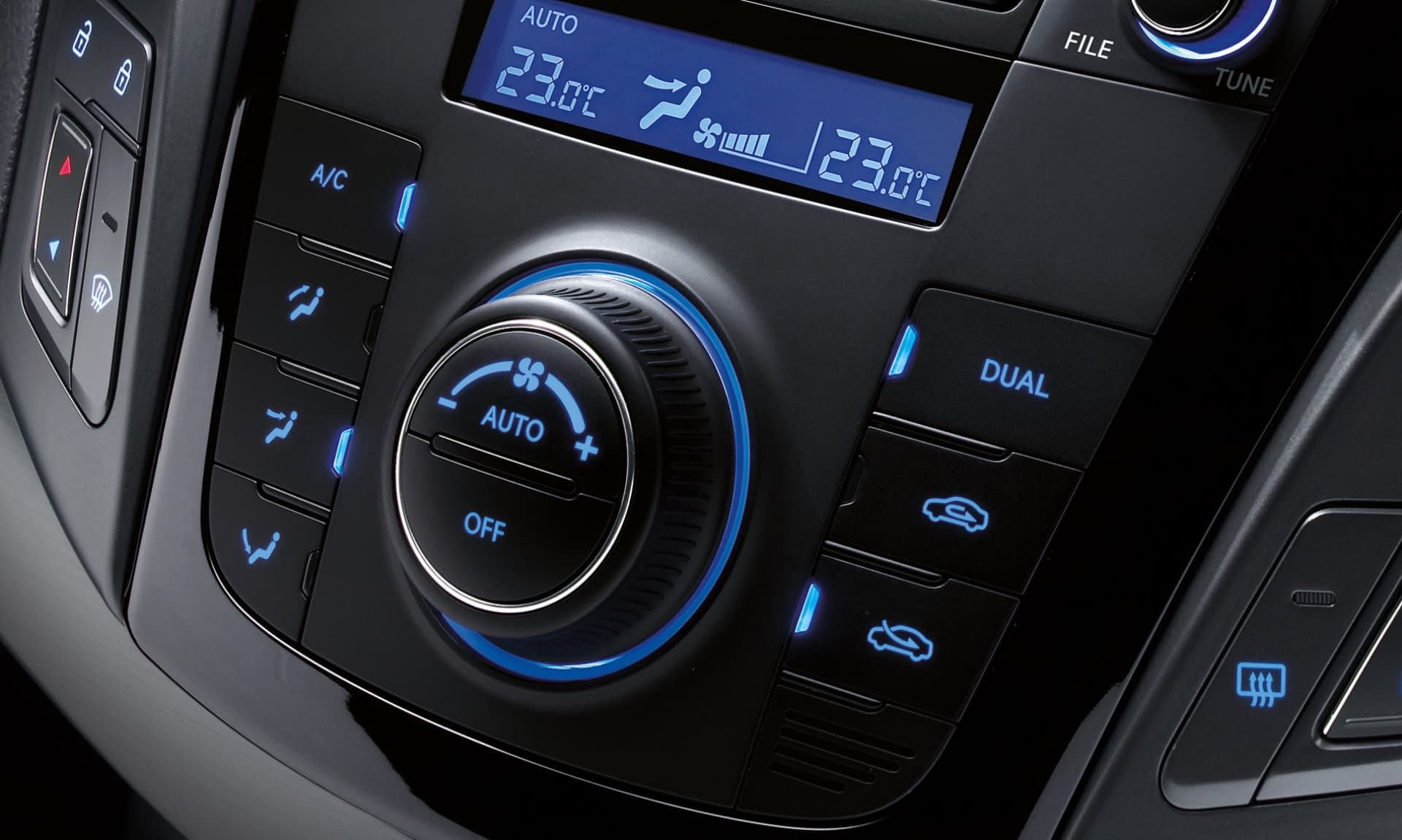 Vista del sistema de climatización automático del Hyundai i40.