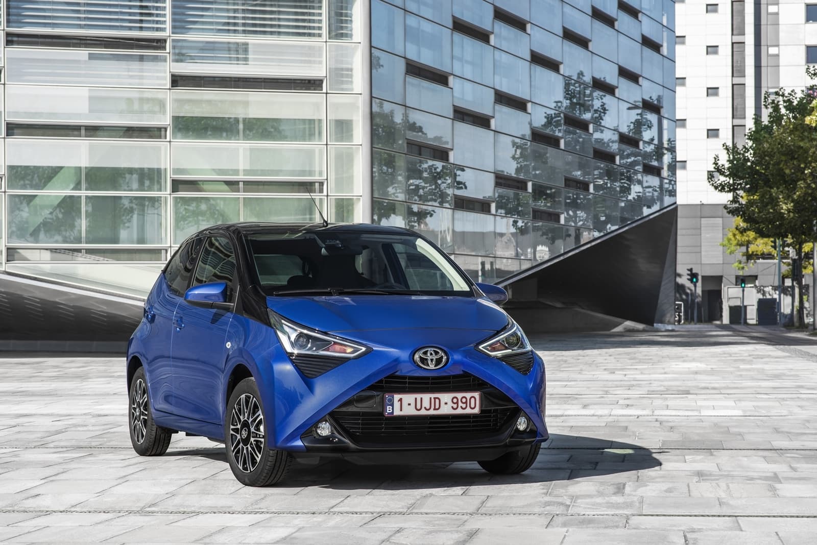 Toyota Aygo 0419 Ficha 006