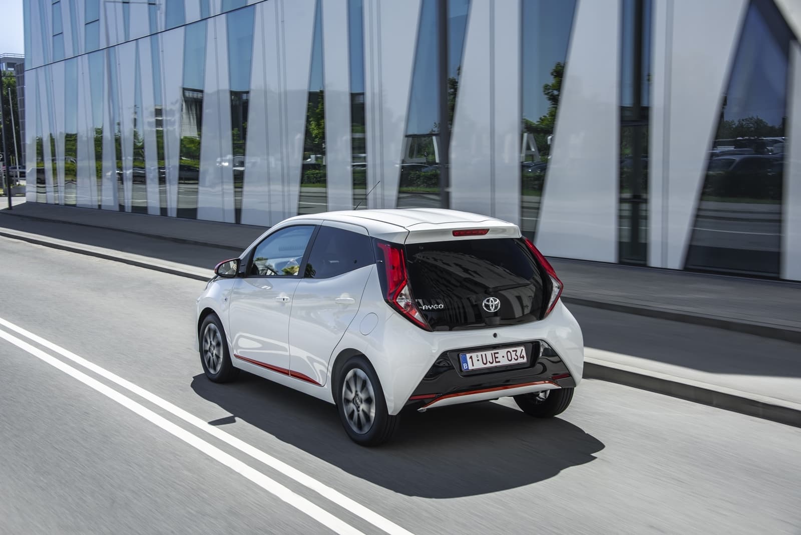 Toyota Aygo 0419 Ficha 020