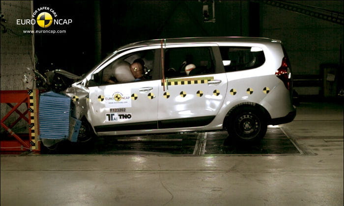 Nuevos resultados EuroNCAP: 5 estrellas para todos salvo para el Dacia Lodgy con 3 estrellas
