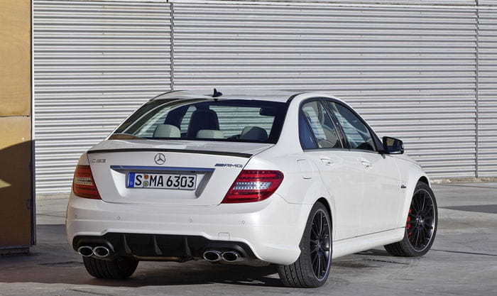 El Mercedes C 63 AMG podría contar con un V8 turbo de 4 litros