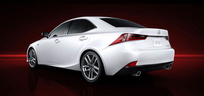 Lexus IS 2013: primeras imágenes oficiales de la versión F-Sport