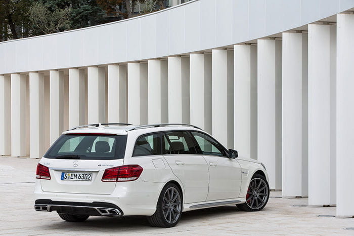 Mercedes E 63 AMG 2013: potencia a raudales y tracción total