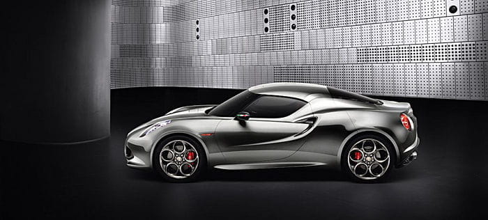 Alfa Romeo 4C: varias versiones en el horizonte del deportivo italiano