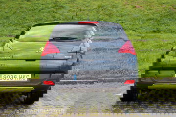 Peugeot_3008_Allure_HDI