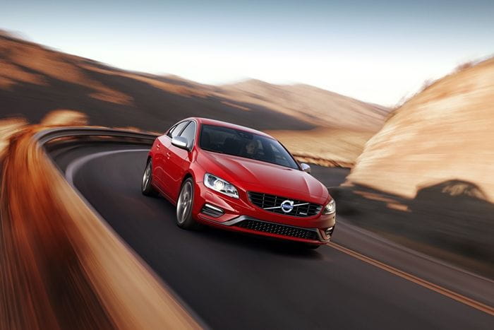 Volvo Ranchera El acabado R-Design llega a los Volvo S60, V60 y XC60, ofreciendo 333 ...