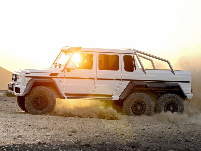 Mercedes G63 AMG 6X6: el Clase G de 6 ruedas llega a producción